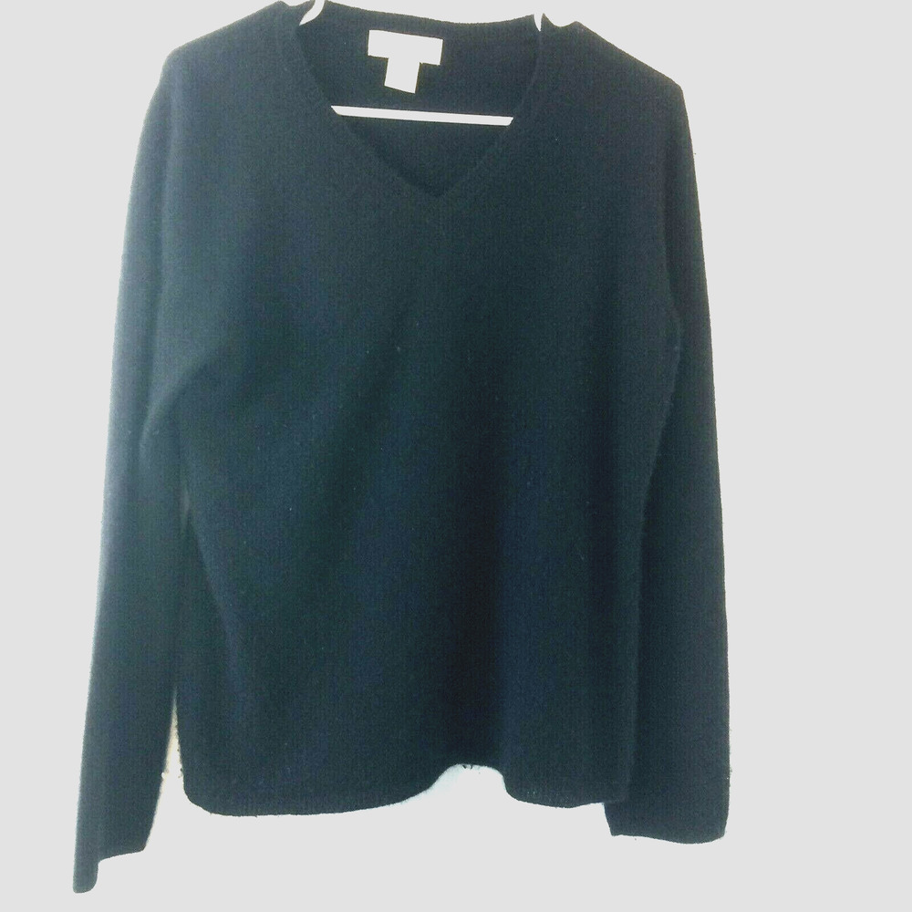Peck & Peck Black V-Neck Sweater